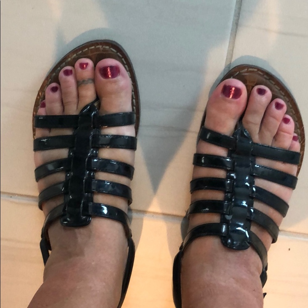 Black strap sandals